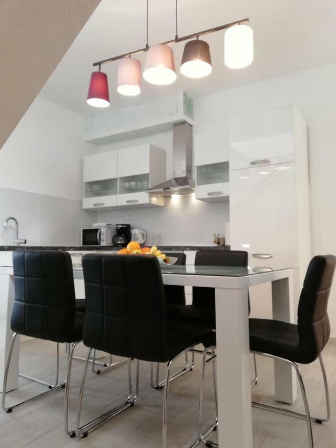 Apartment Porat Trogir Luaran gambar